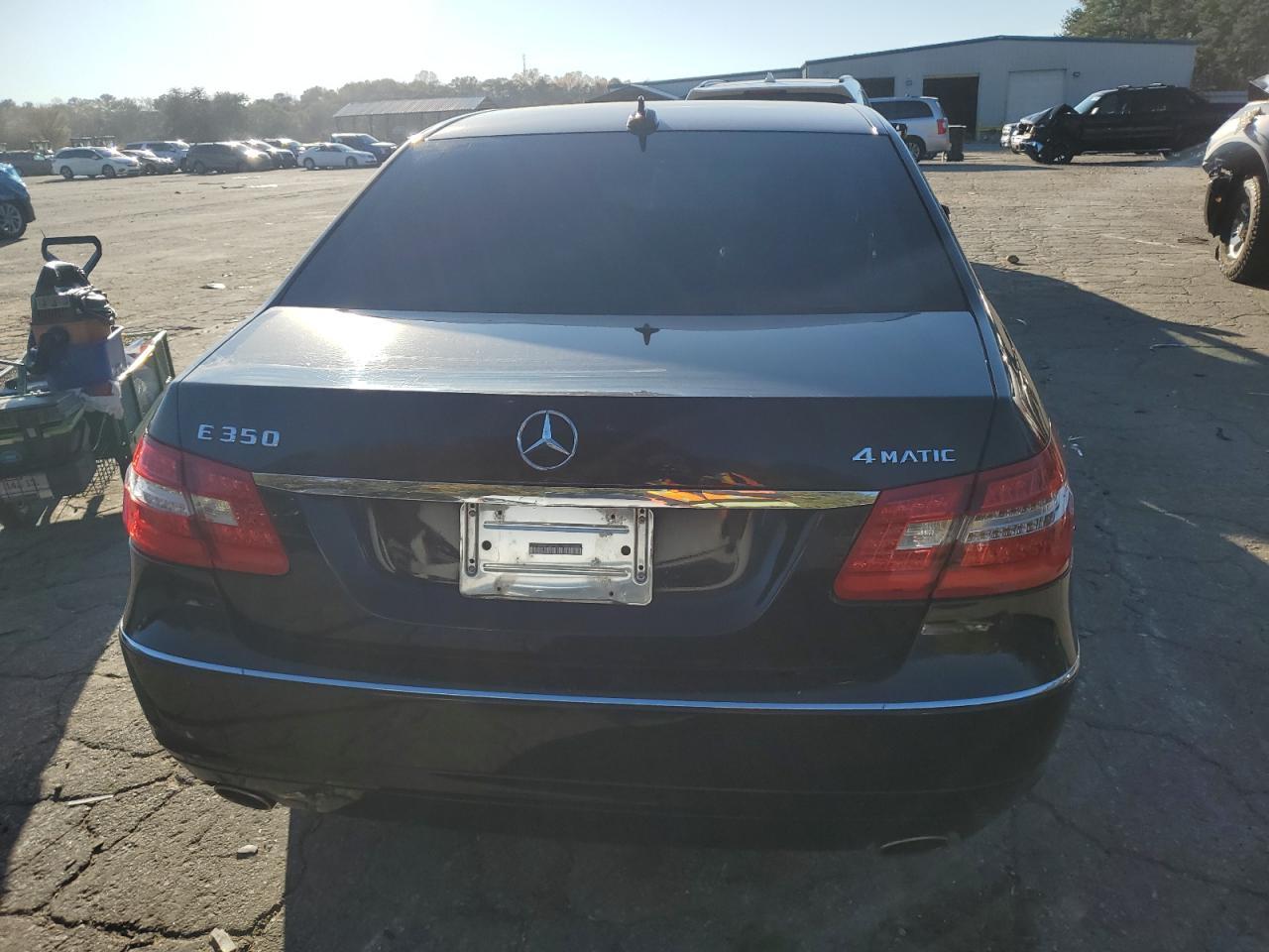 2012 MERCEDES-BENZ E-Class