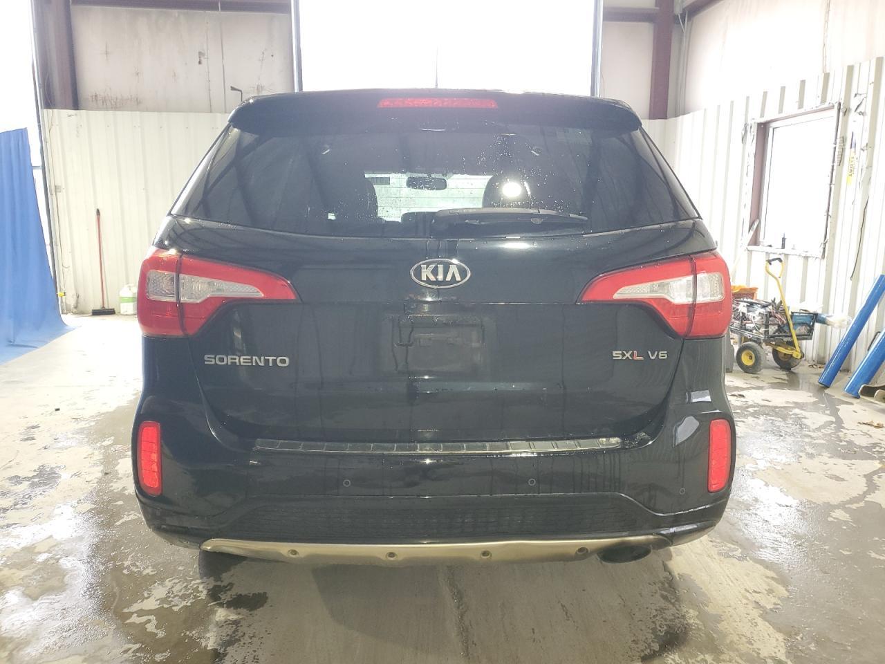 2015 KIA SORENTO