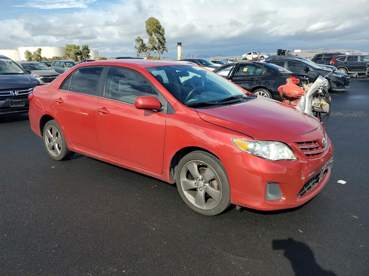 2013 TOYOTA COROLLA