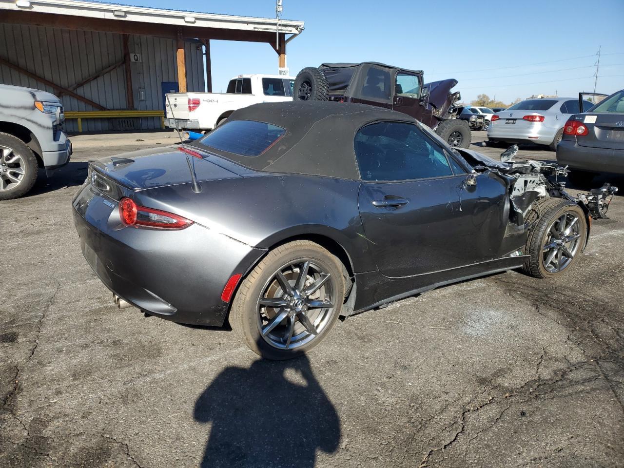 2022 MAZDA MX-5 Miata