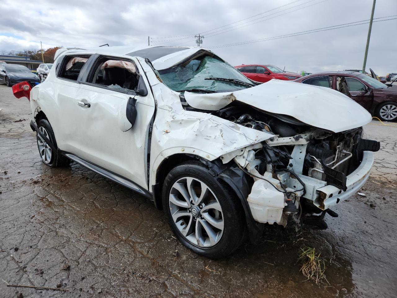 2013 NISSAN Juke