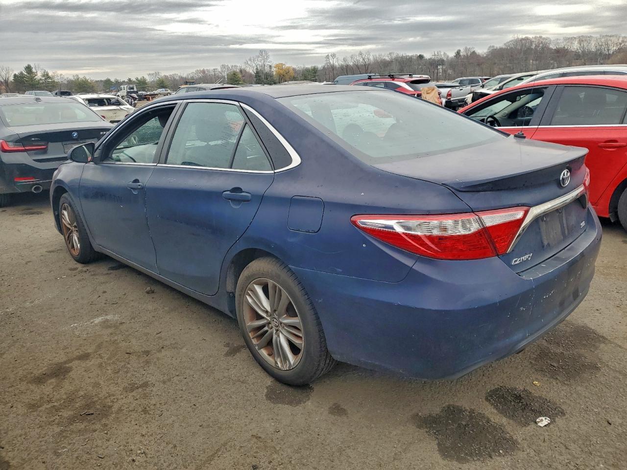 2016 TOYOTA CAMRY