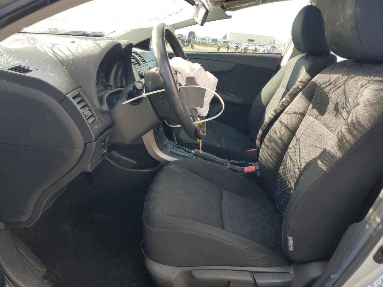 2009 TOYOTA COROLLA