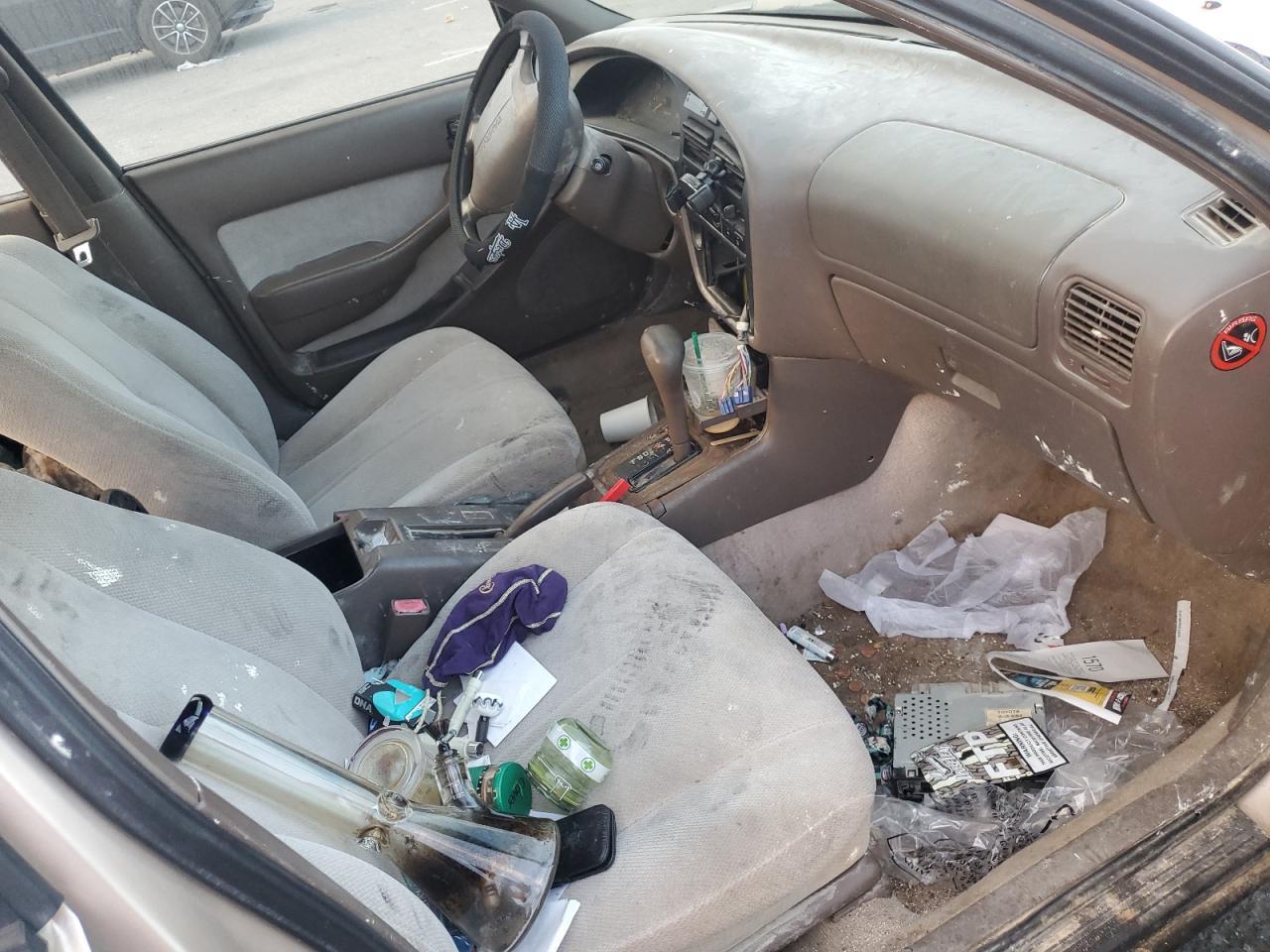 1996 TOYOTA CAMRY