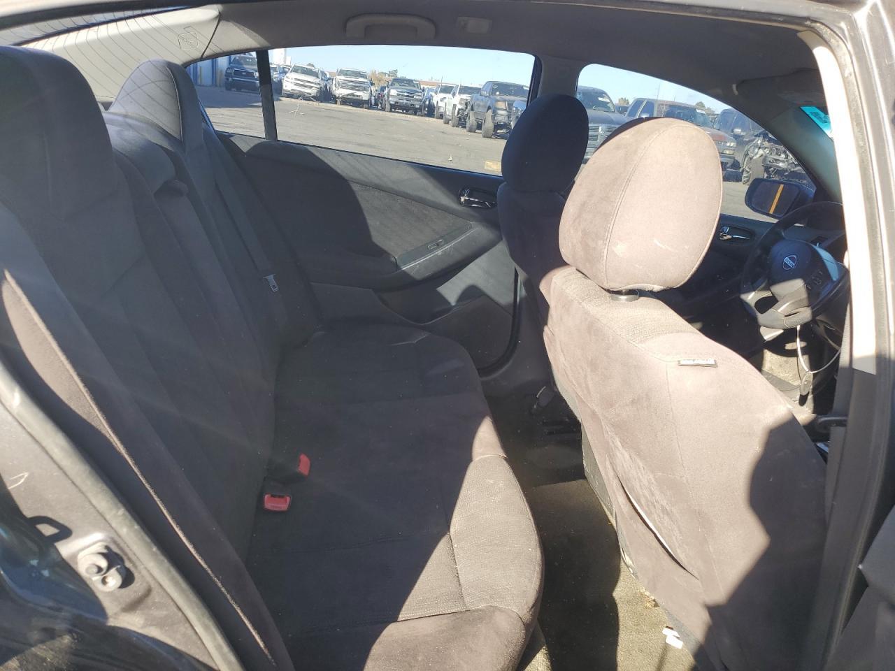 2012 NISSAN ALTIMA