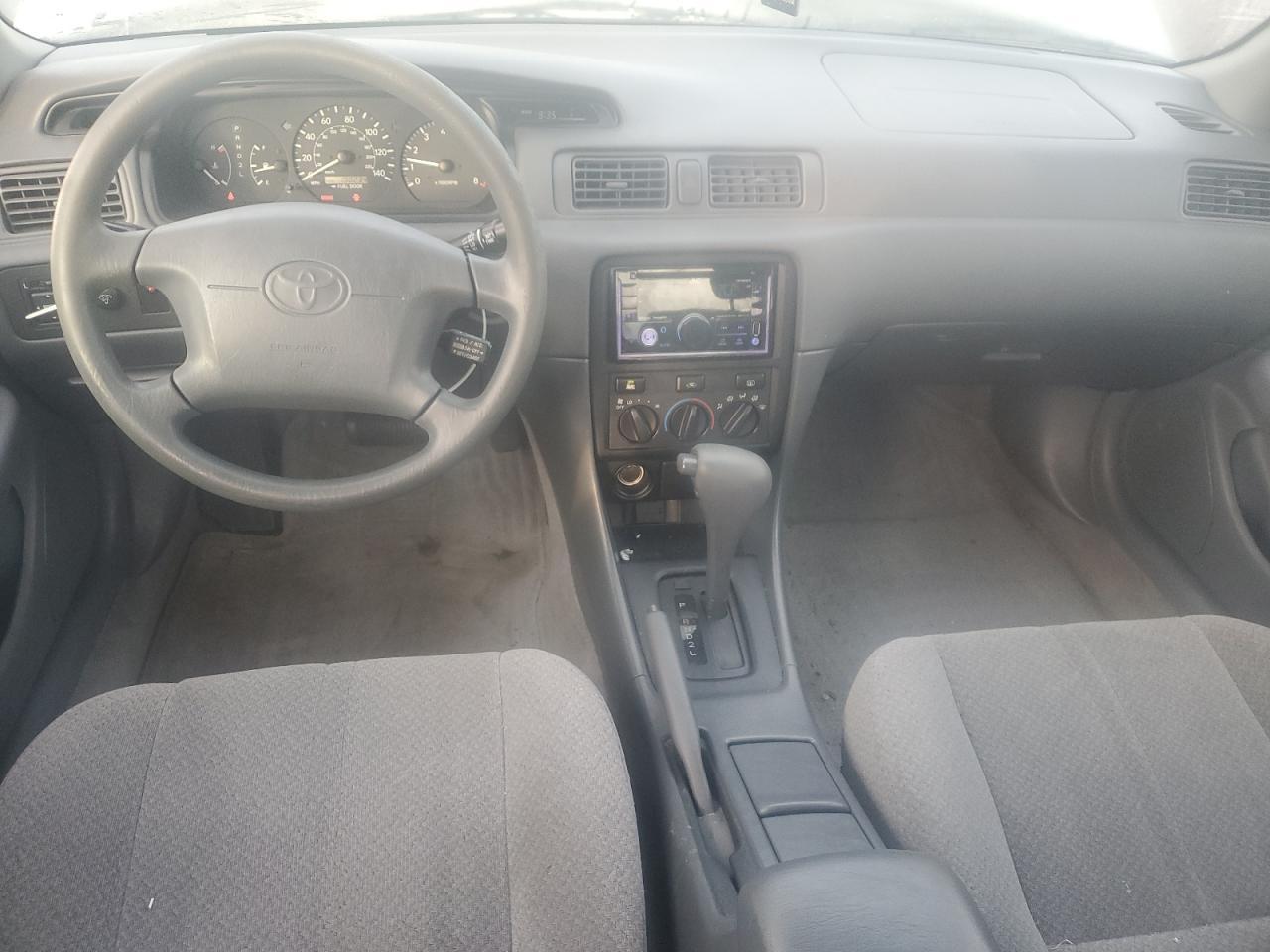 2001 TOYOTA CAMRY