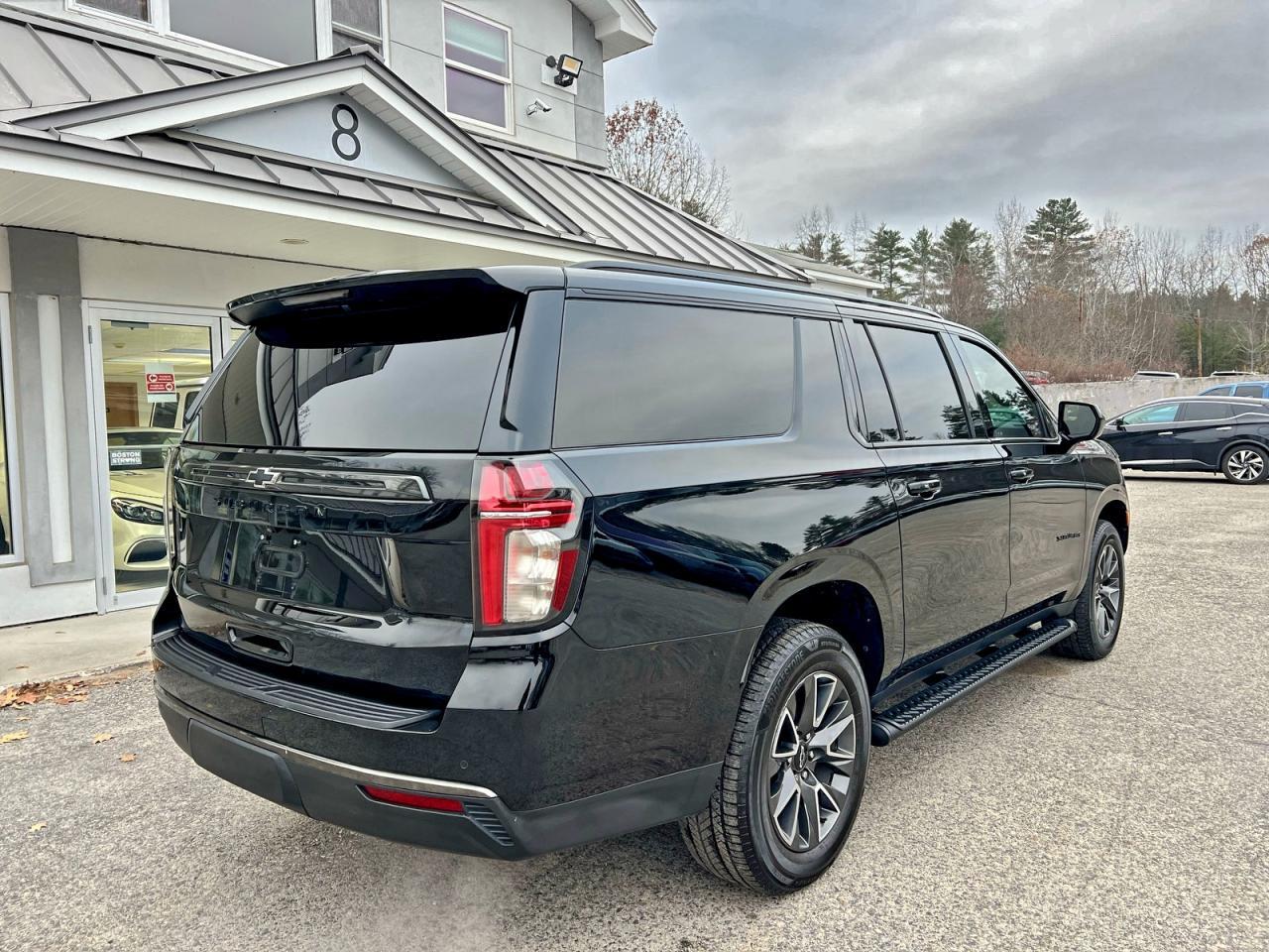 2022 CHEVROLET Suburban