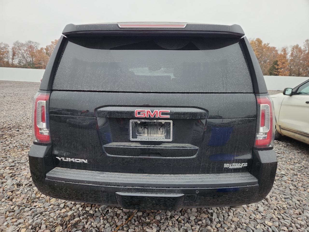 2017 GMC Yukon