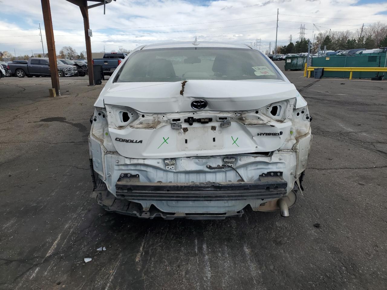 2021 TOYOTA COROLLA