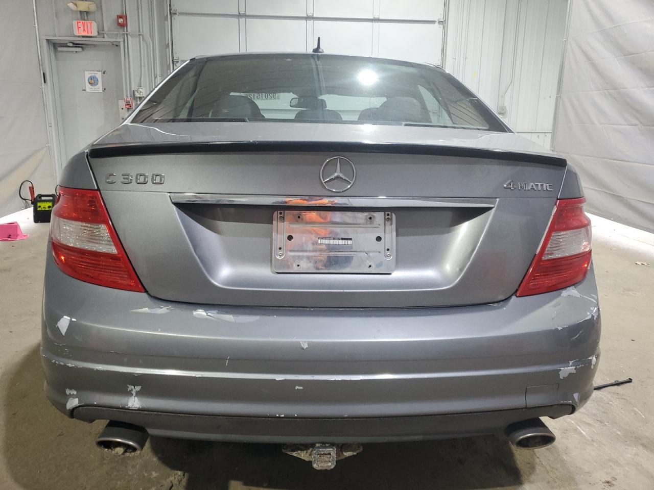 2011 MERCEDES-BENZ C-CLASS