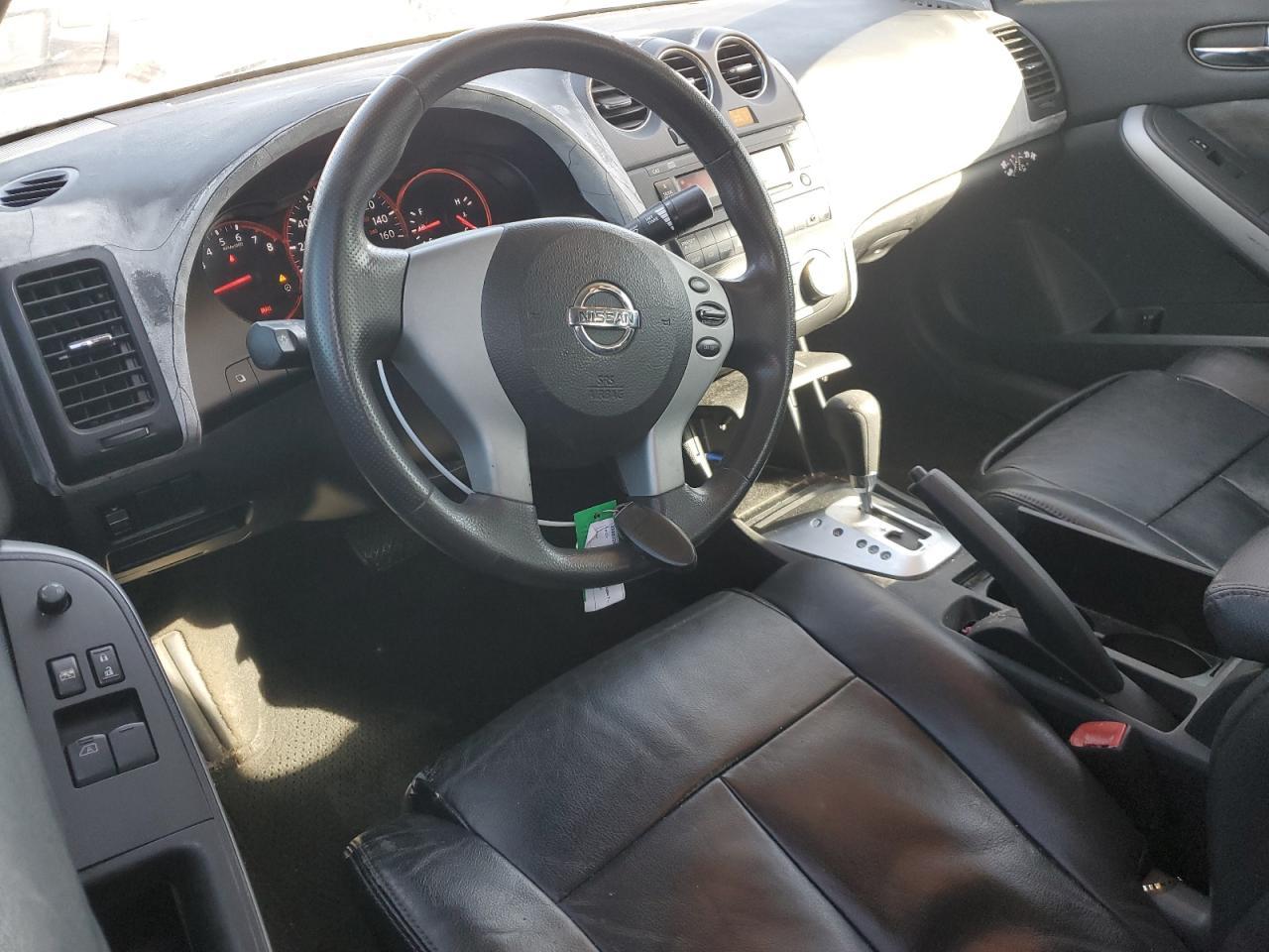 2009 NISSAN ALTIMA