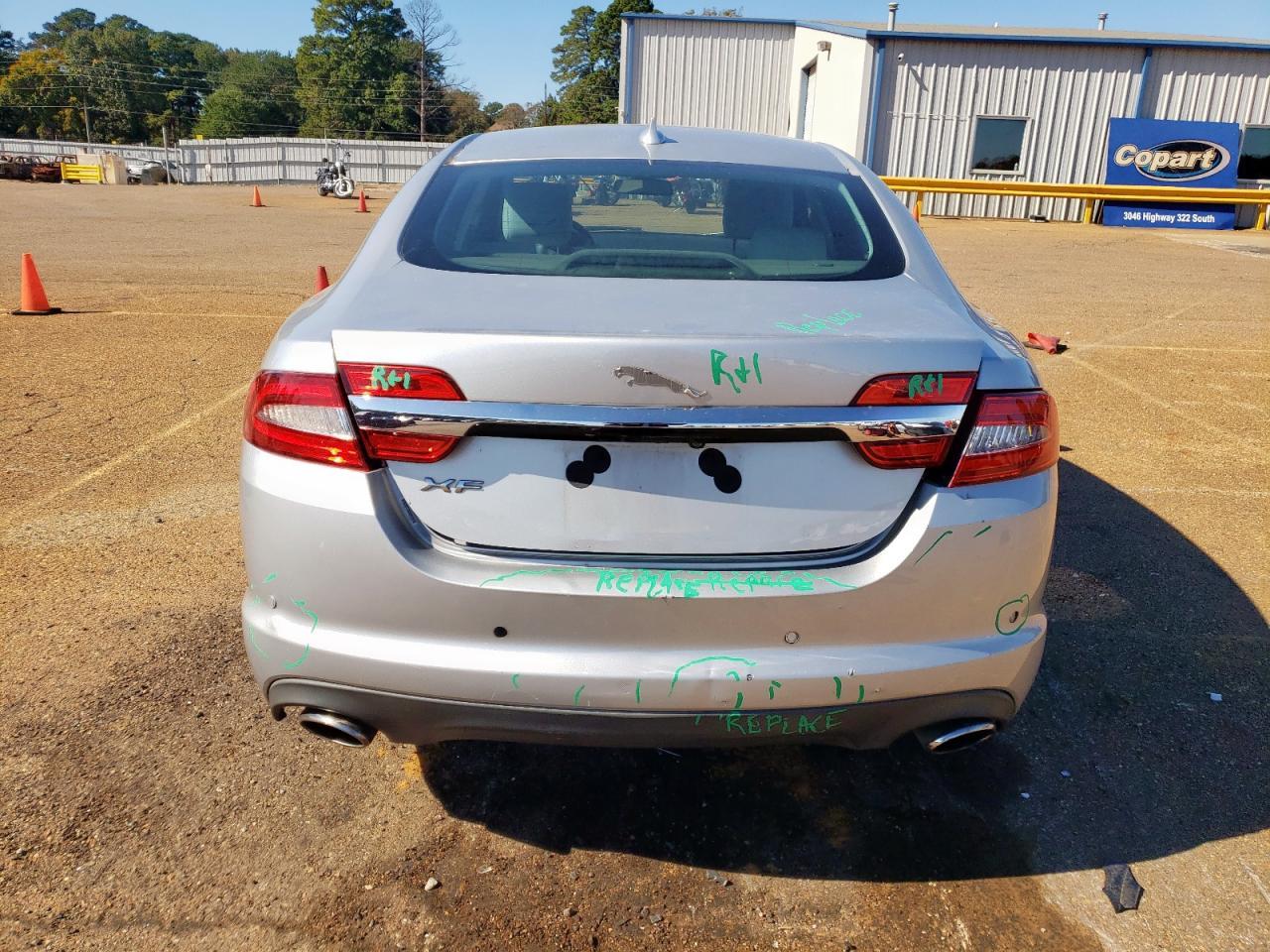 2013 JAGUAR XF