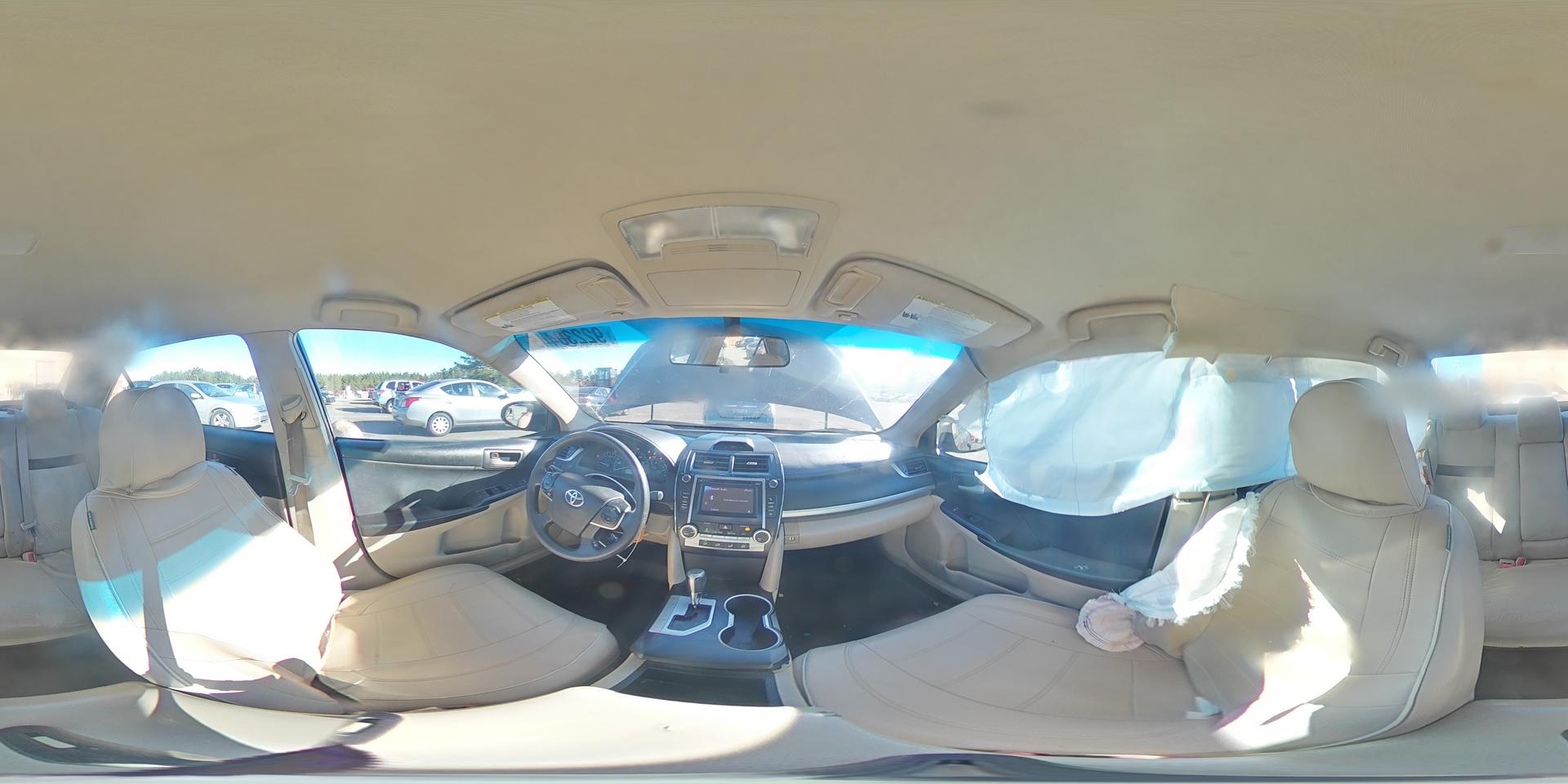 2014 TOYOTA CAMRY