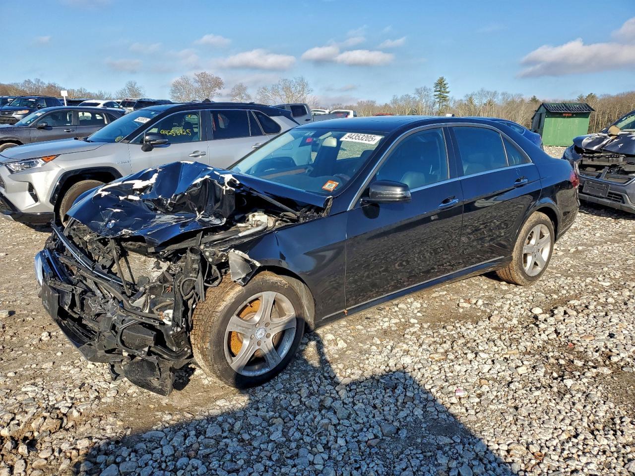2014 MERCEDES-BENZ E-Class