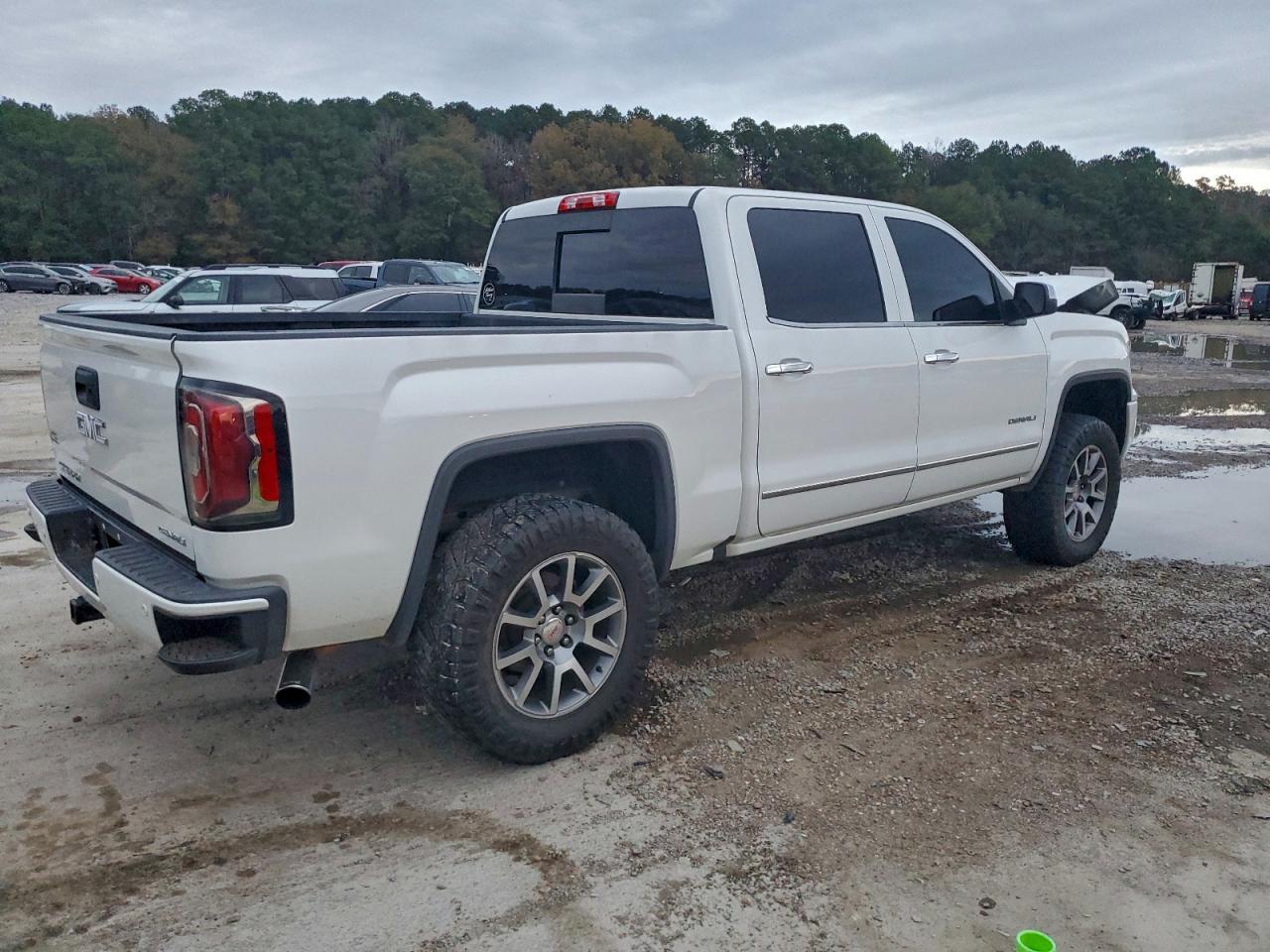 2016 GMC Sierra
