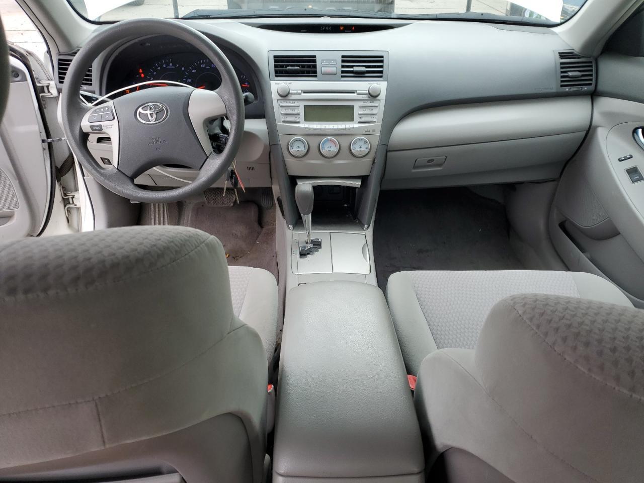 2011 TOYOTA CAMRY
