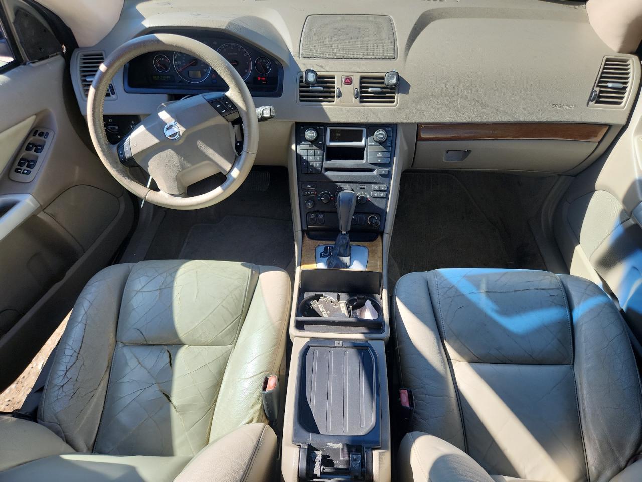 2005 VOLVO XC90