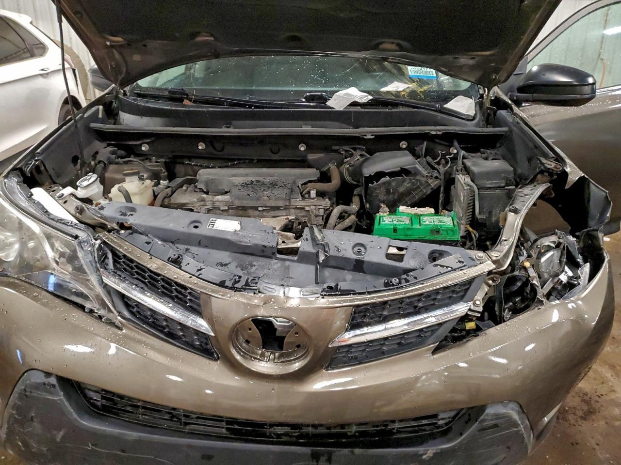 2014 TOYOTA RAV4