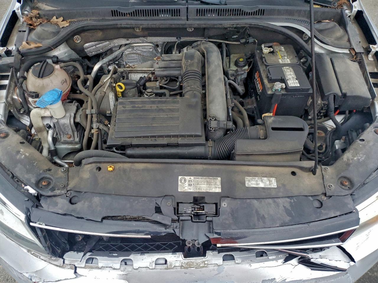 2016 VOLKSWAGEN JETTA
