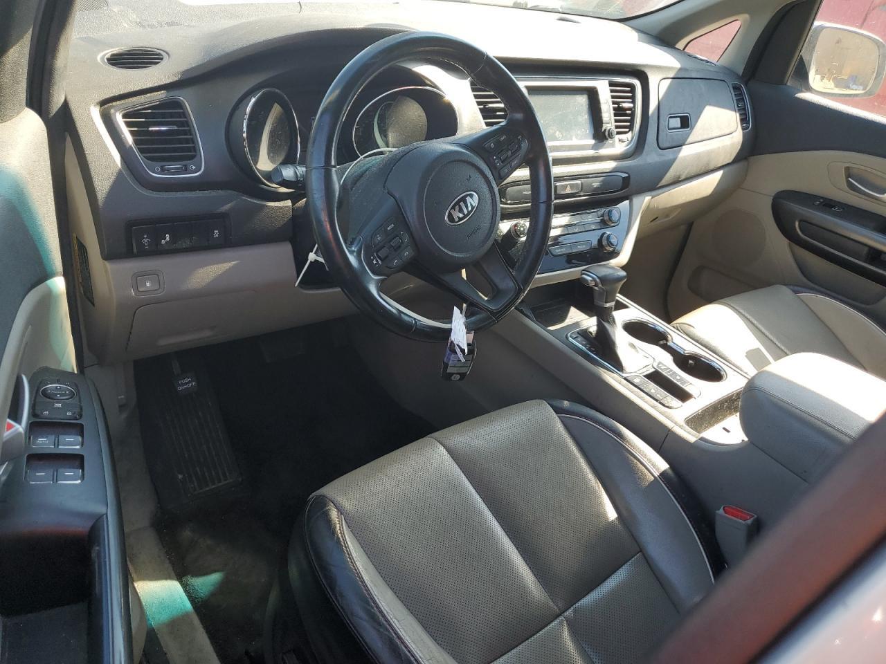 2020 KIA SEDONA