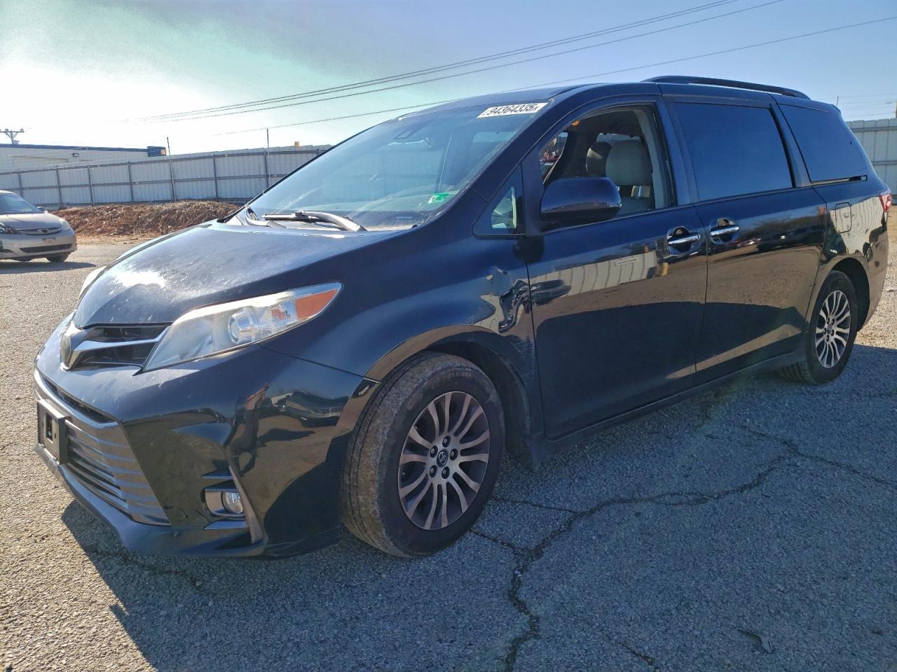 2019 TOYOTA SIENNA