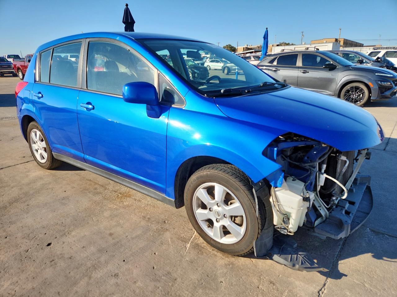 2012 NISSAN VERSA