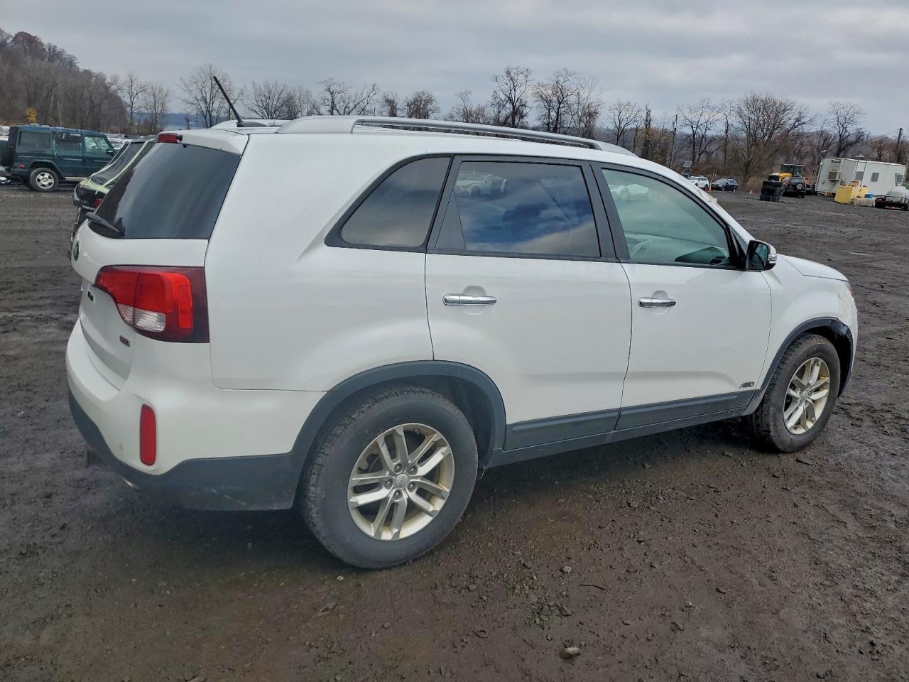 2015 KIA SORENTO