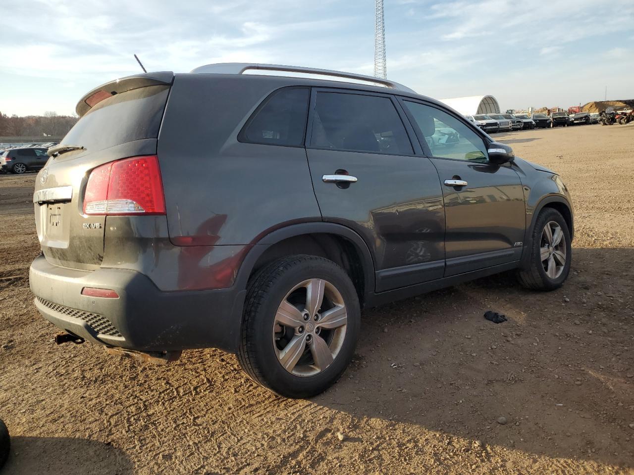 2012 KIA SORENTO