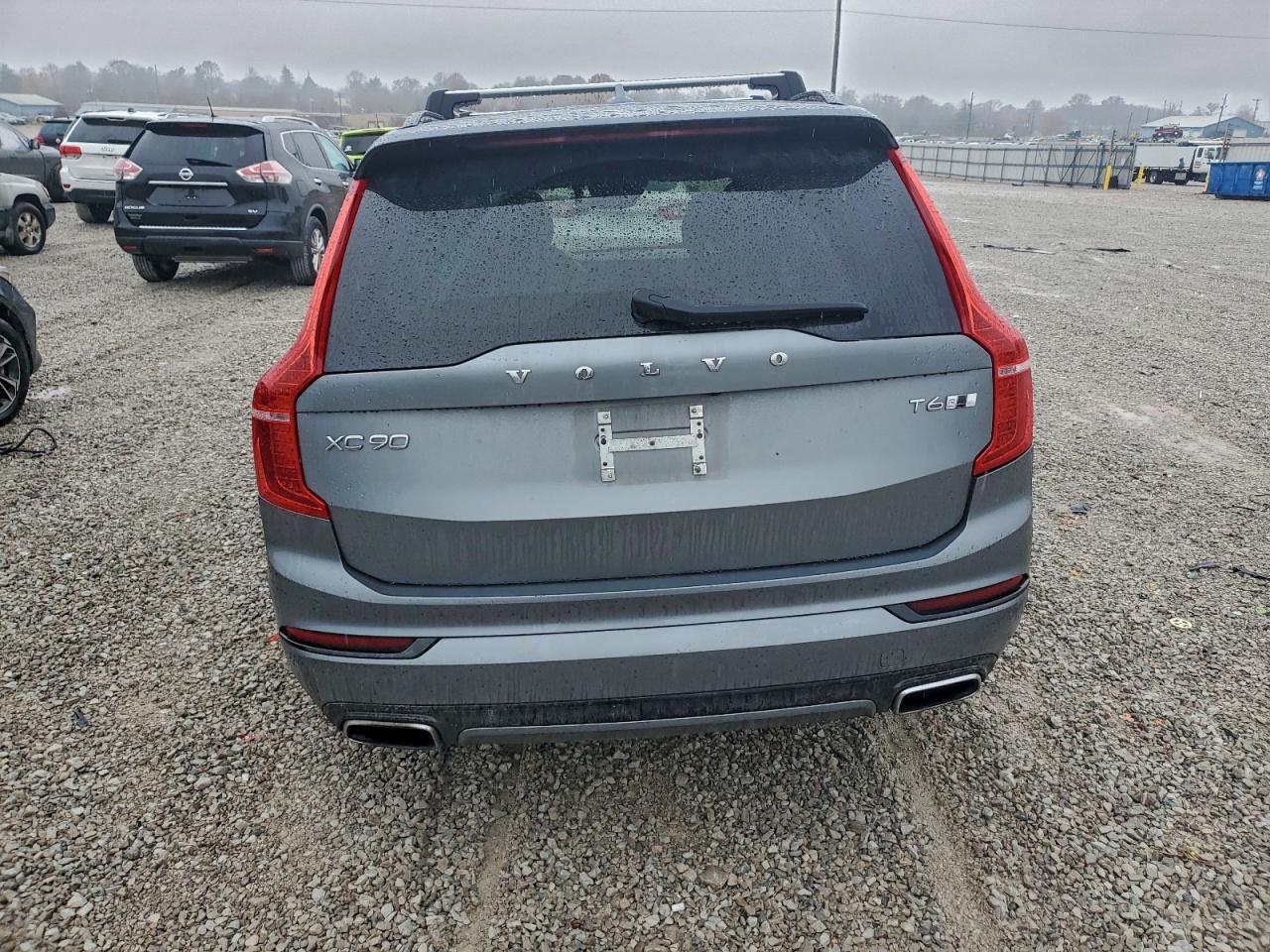 2020 VOLVO XC90