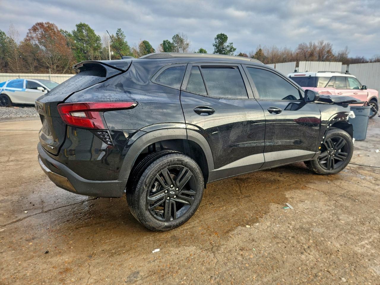 2025 CHEVROLET TRAX