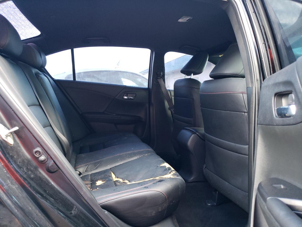 2017 HONDA ACCORD
