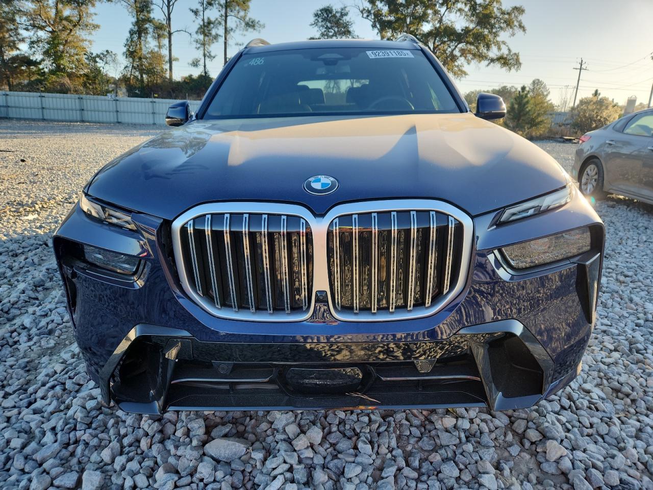 2025 BMW X7