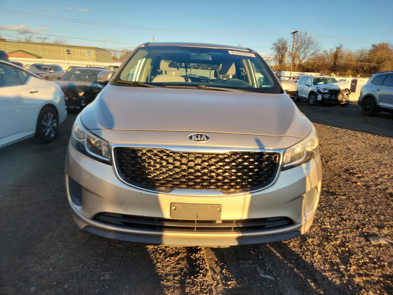 2016 KIA SEDONA