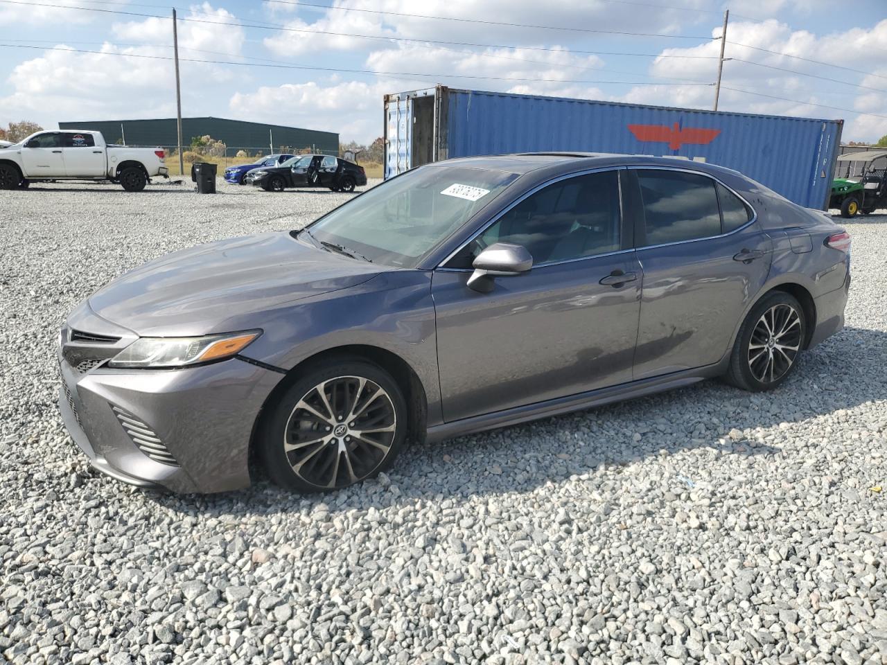 2018 TOYOTA CAMRY