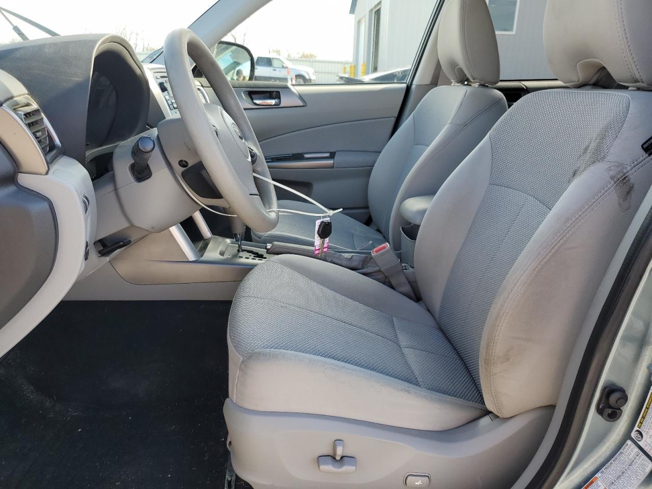 2011 SUBARU FORESTER