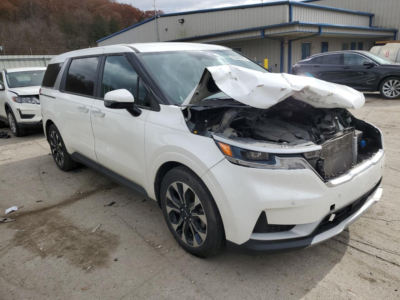 2022 KIA Carnival