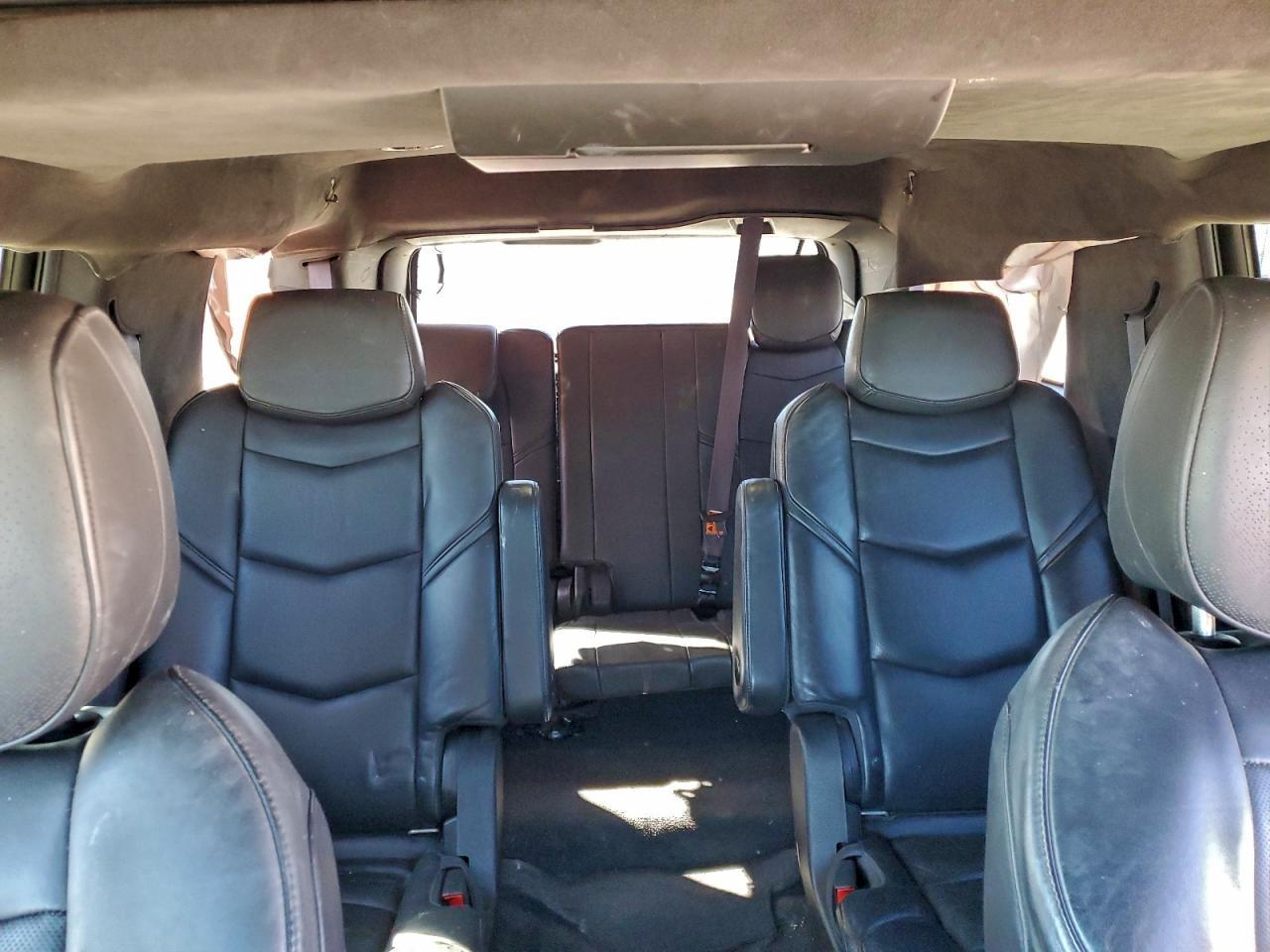 2016 CADILLAC ESCALADE