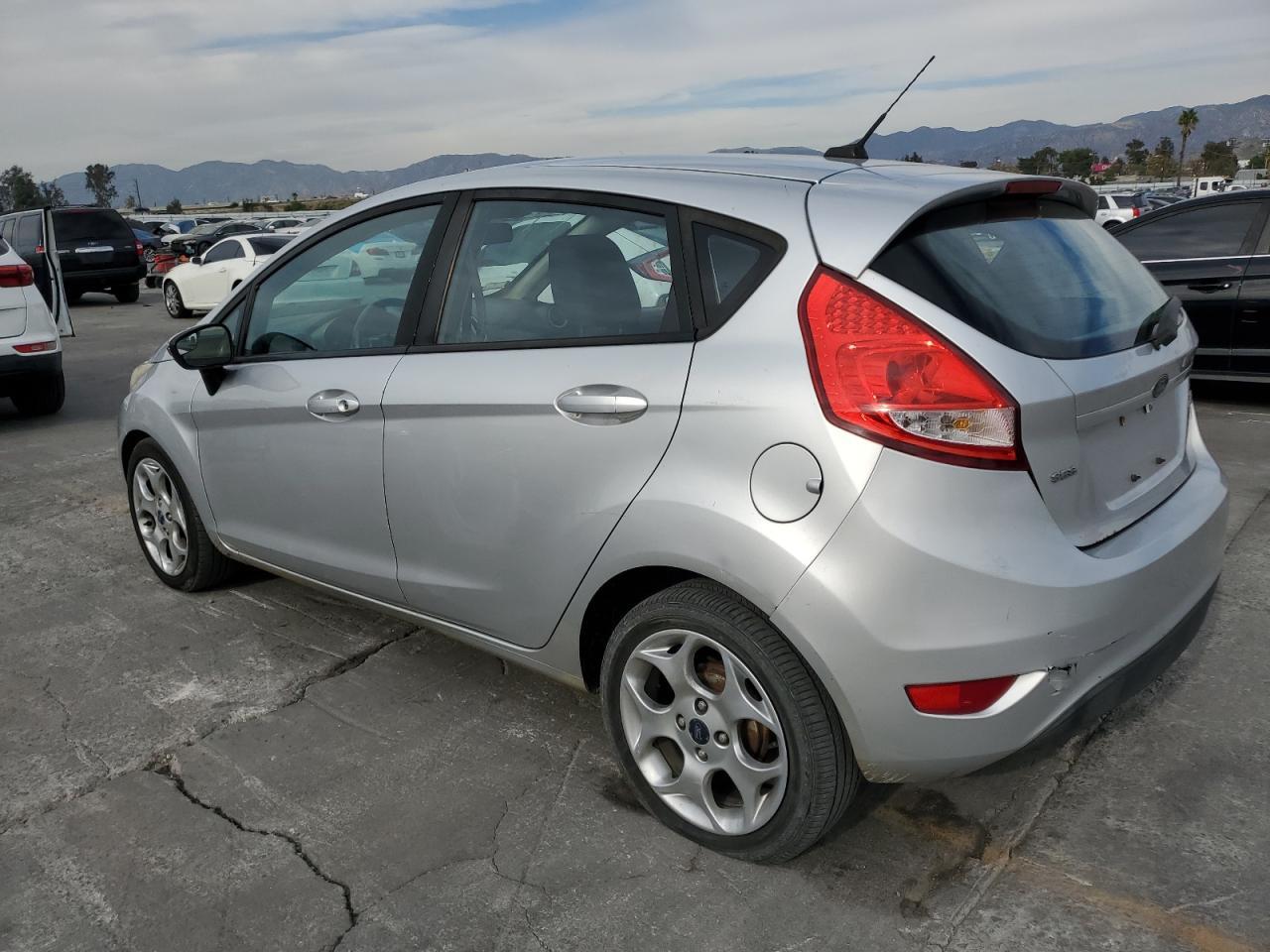 2011 FORD Fiesta