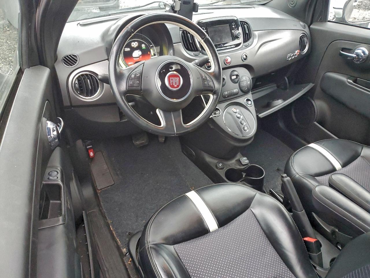 2017 FIAT 500