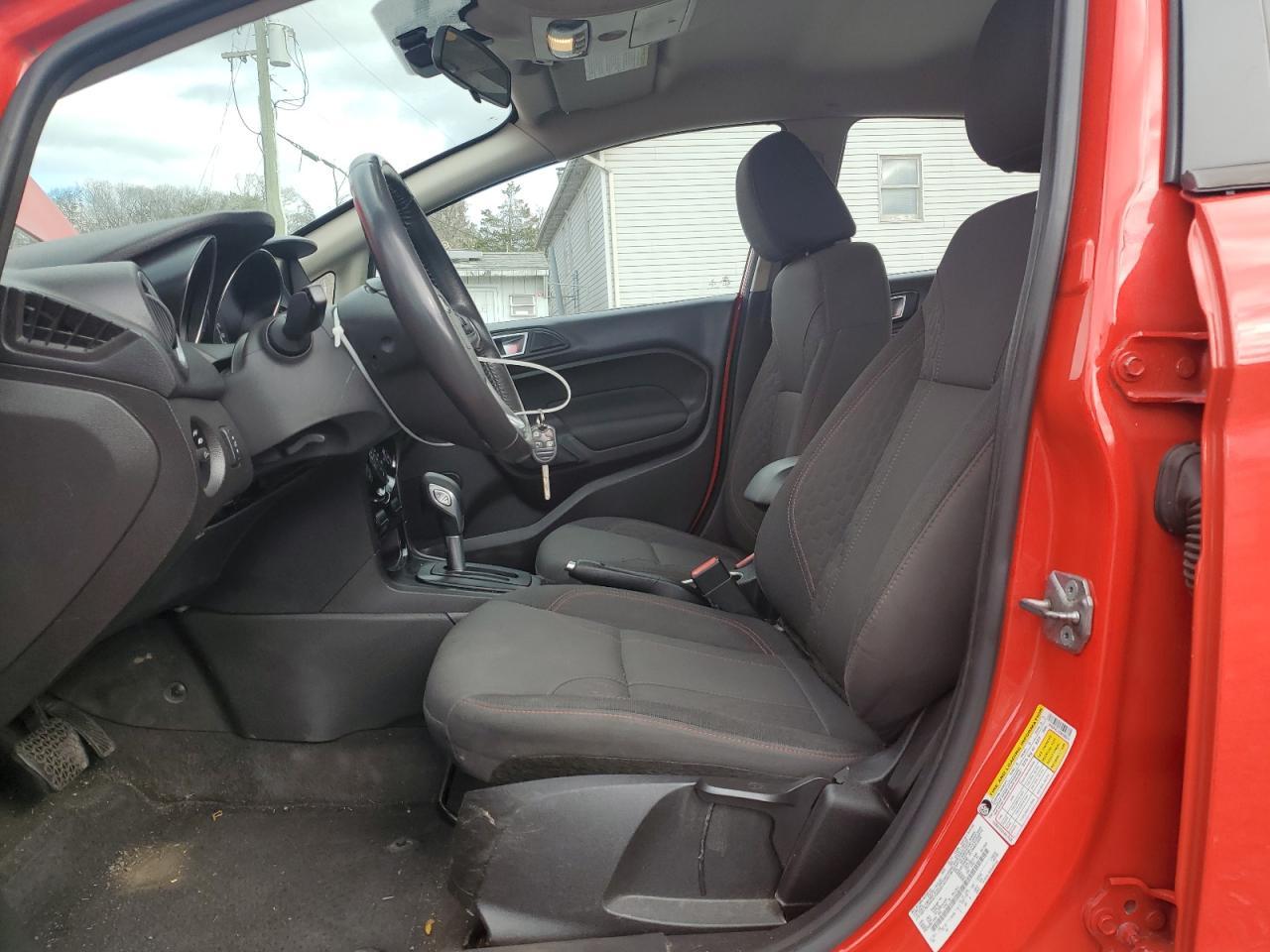 2015 FORD Fiesta
