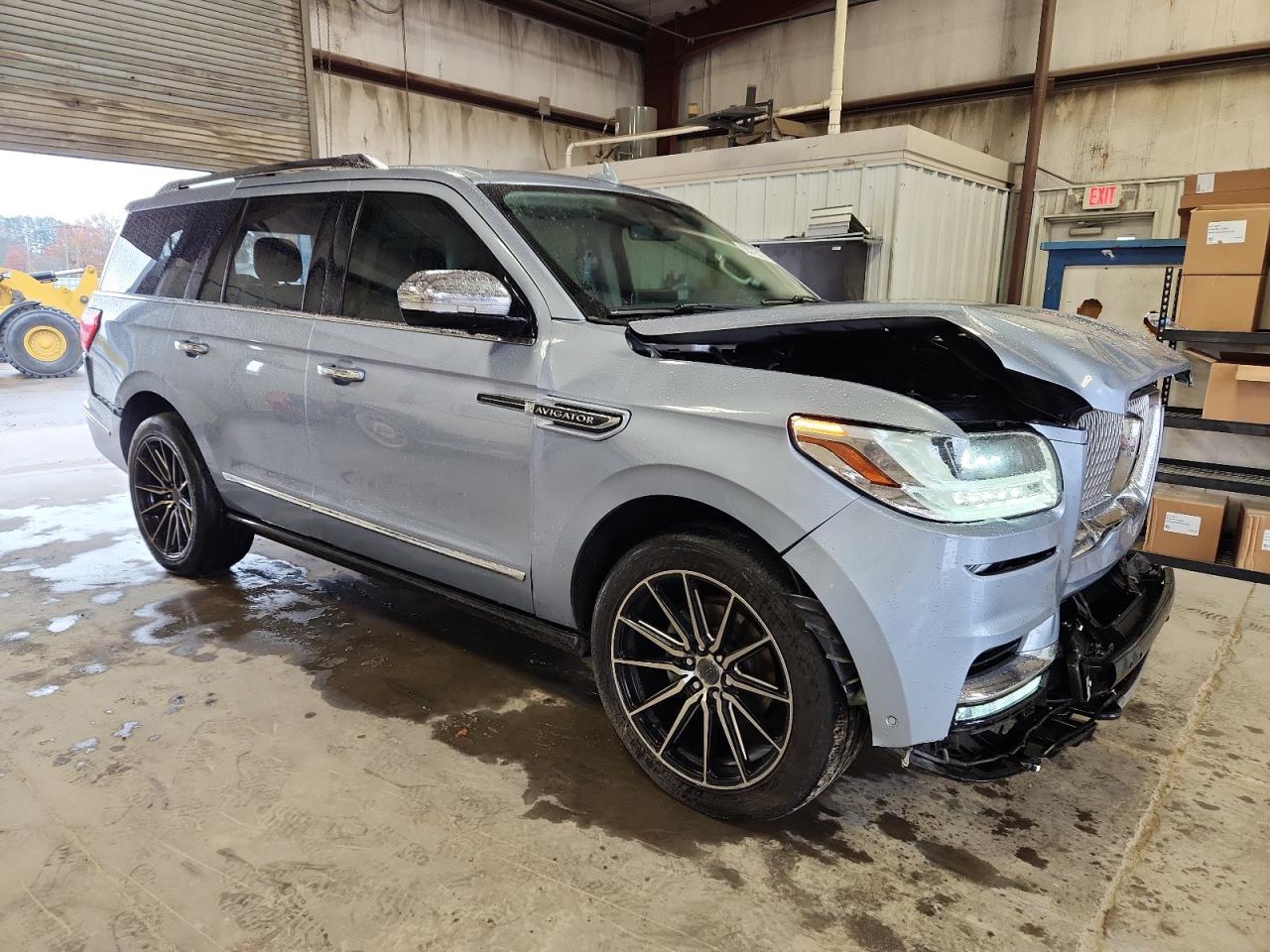 2019 LINCOLN Navigator