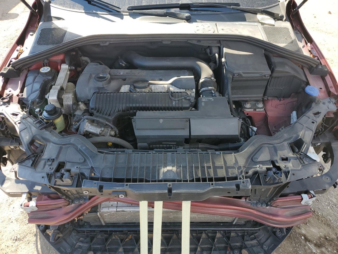 2014 VOLVO S60