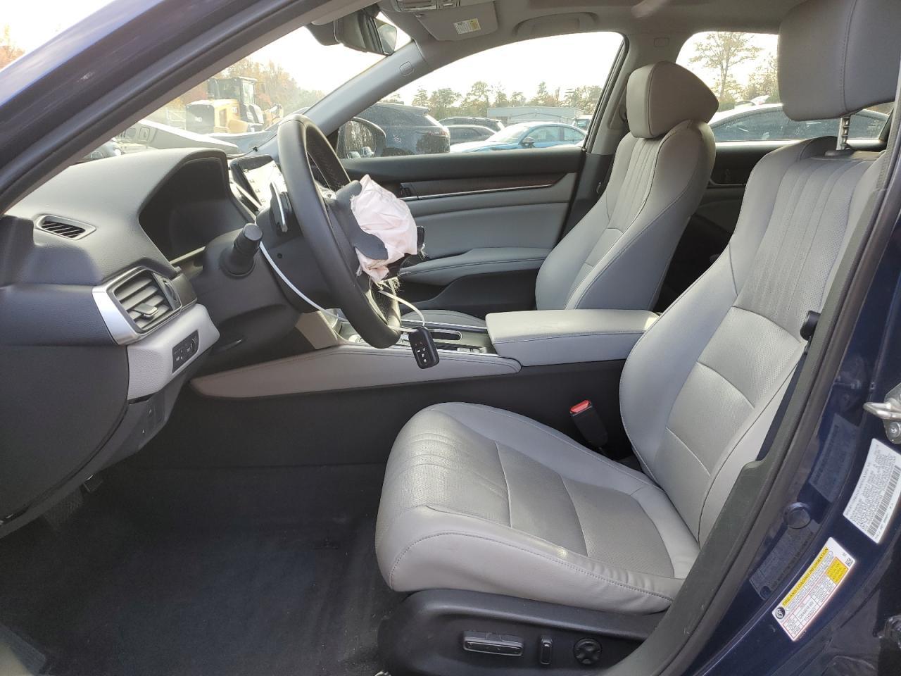 2018 HONDA ACCORD