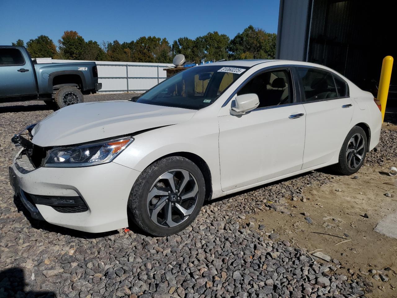 2017 HONDA ACCORD