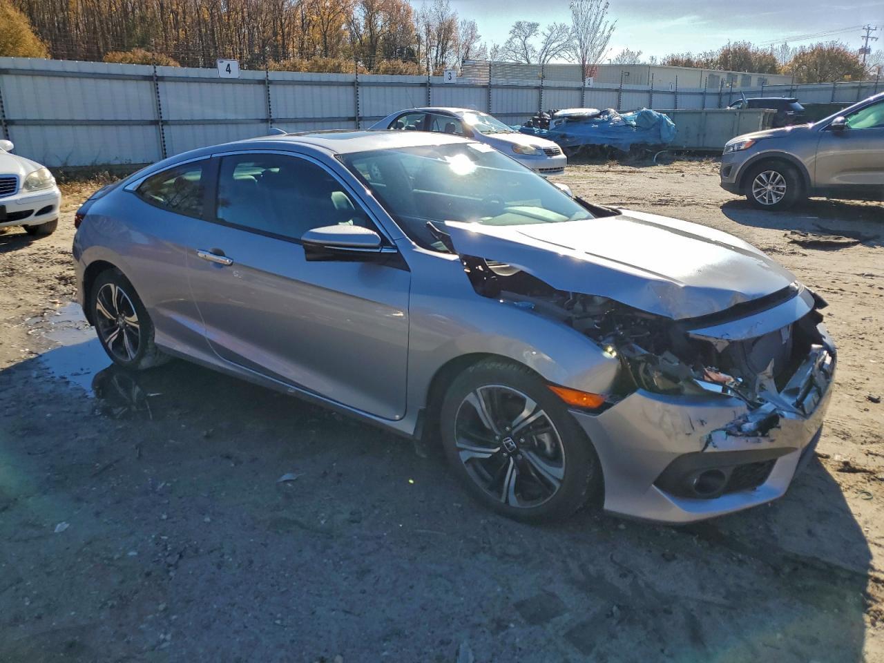 2017 HONDA CIVIC