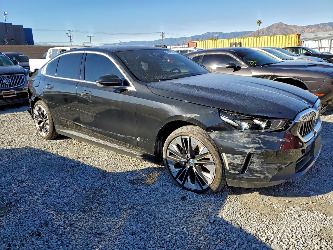2024 BMW i5