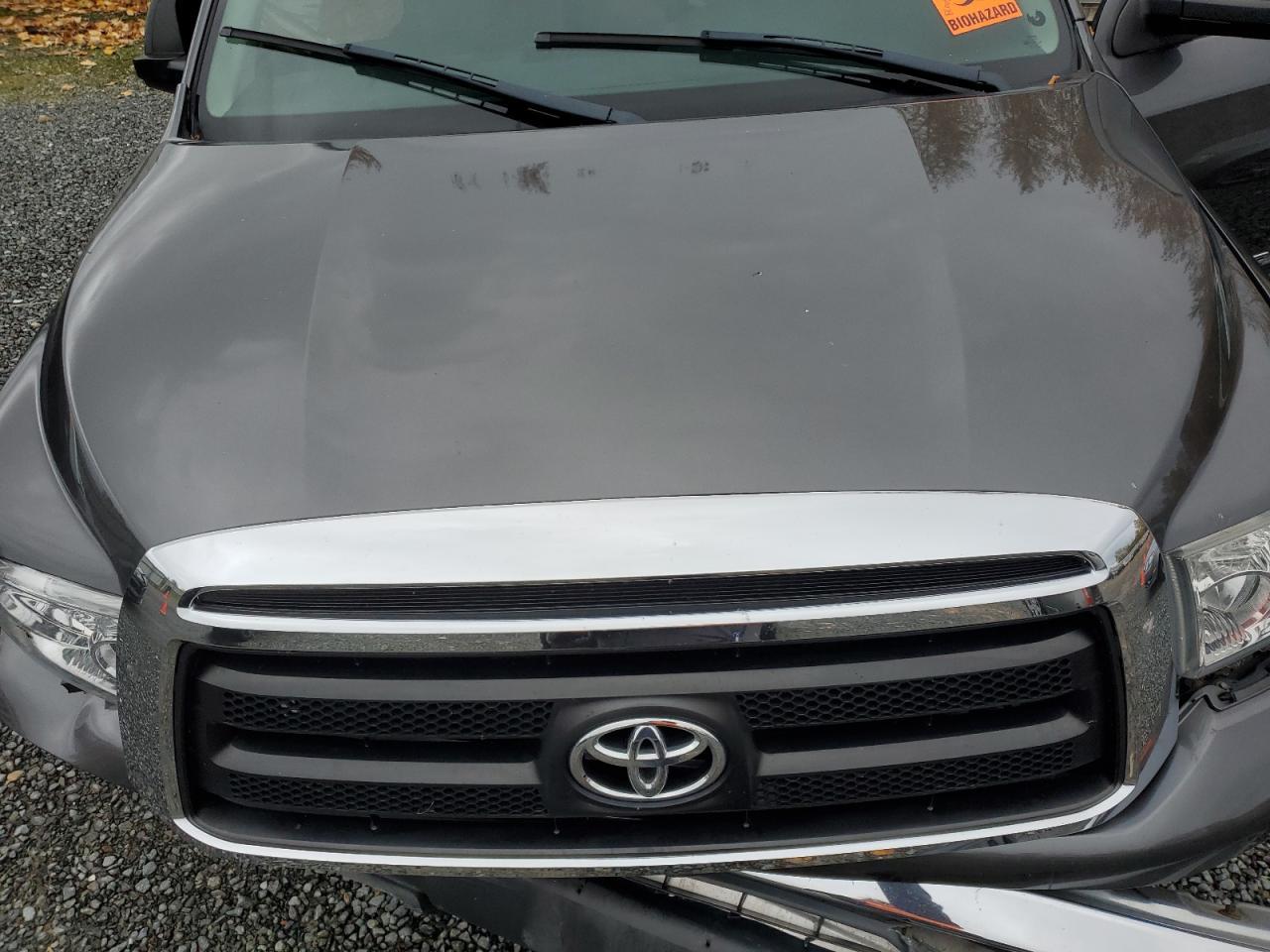2012 TOYOTA TUNDRA
