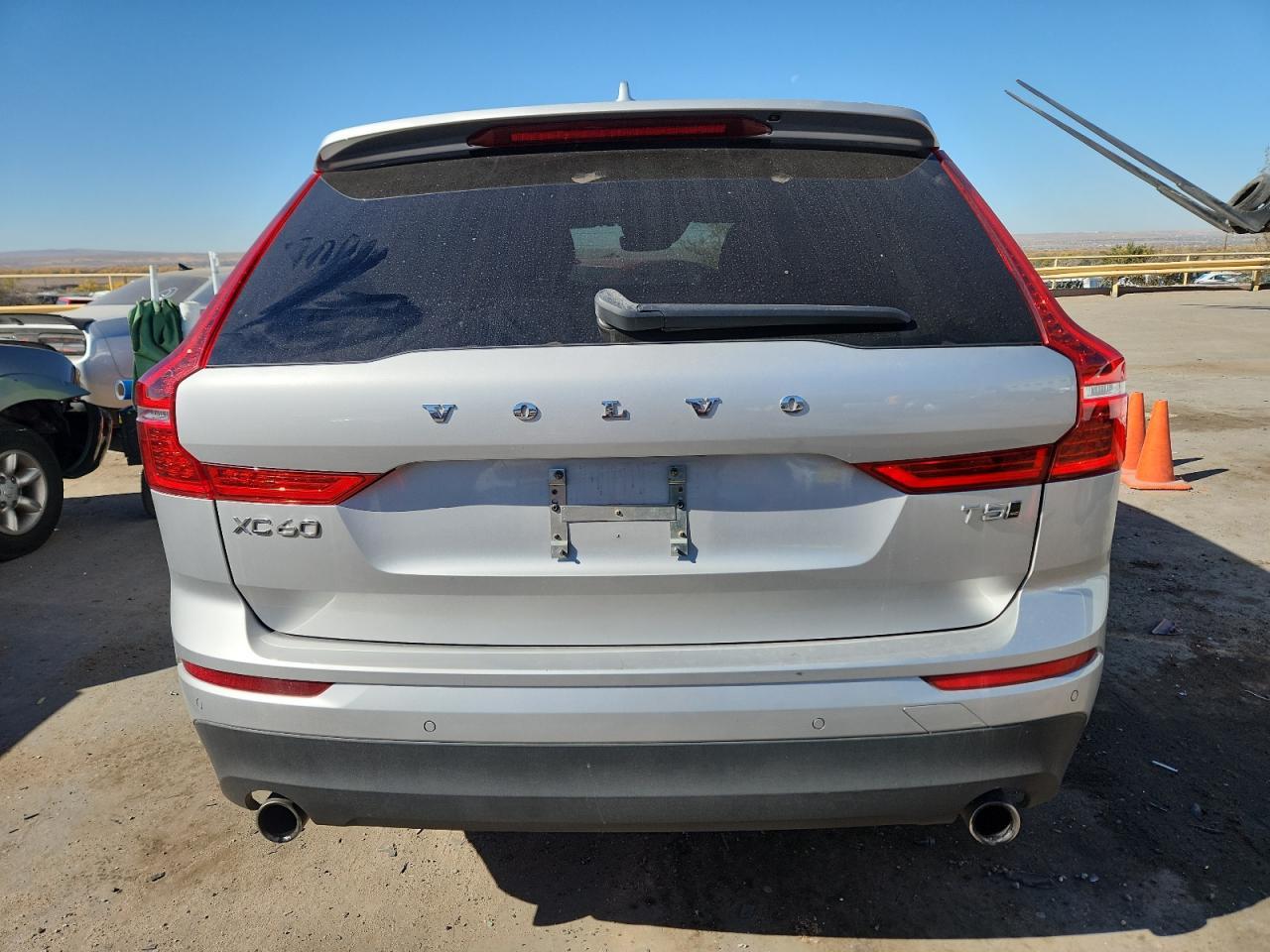 2021 VOLVO XC60
