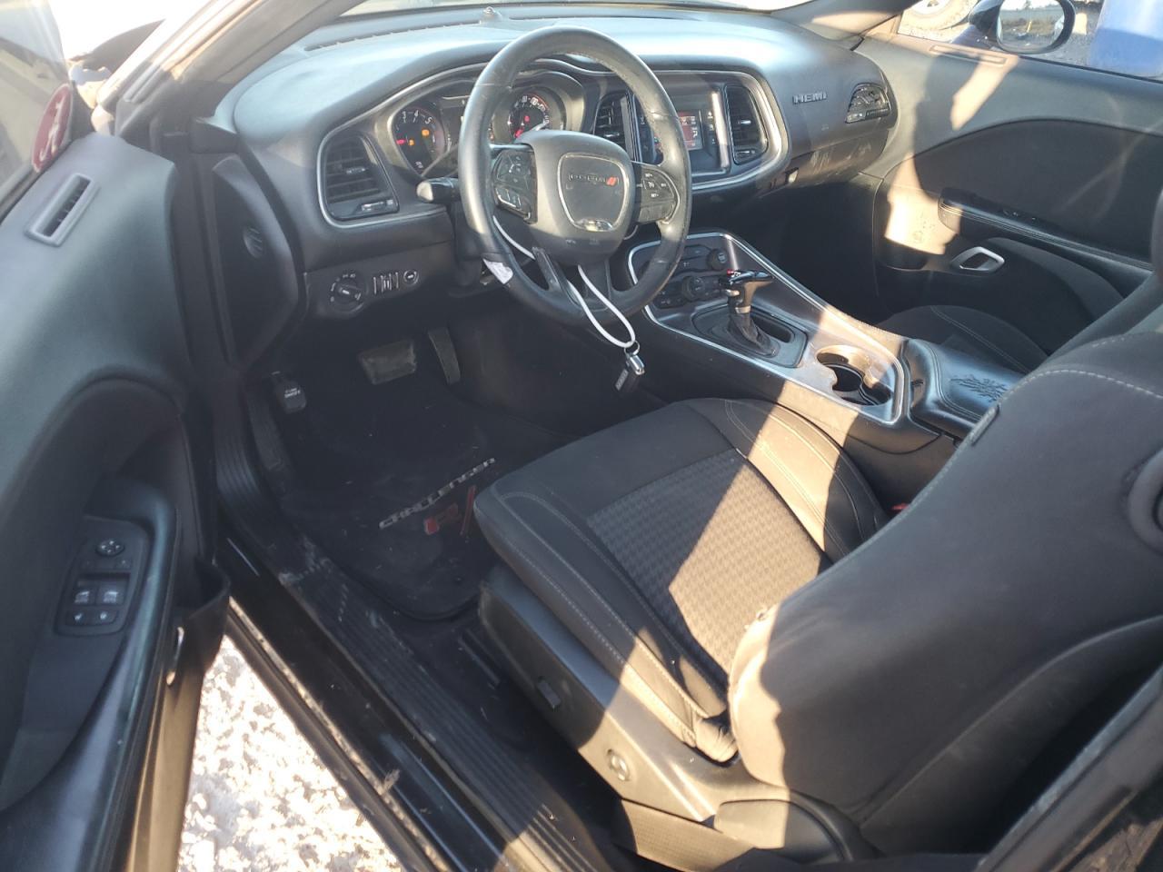 2016 DODGE Challenger