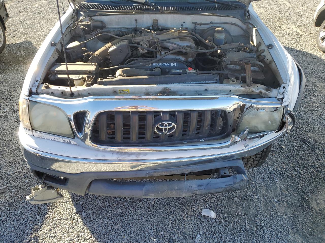 2002 TOYOTA TACOMA